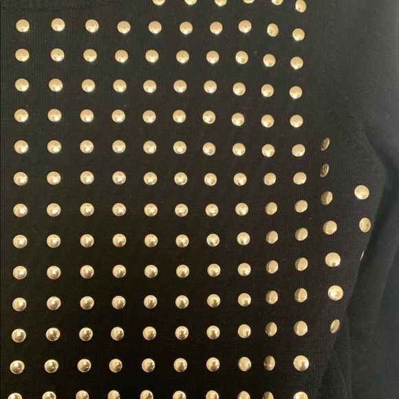 Express Sweater - Picture 3 of 3